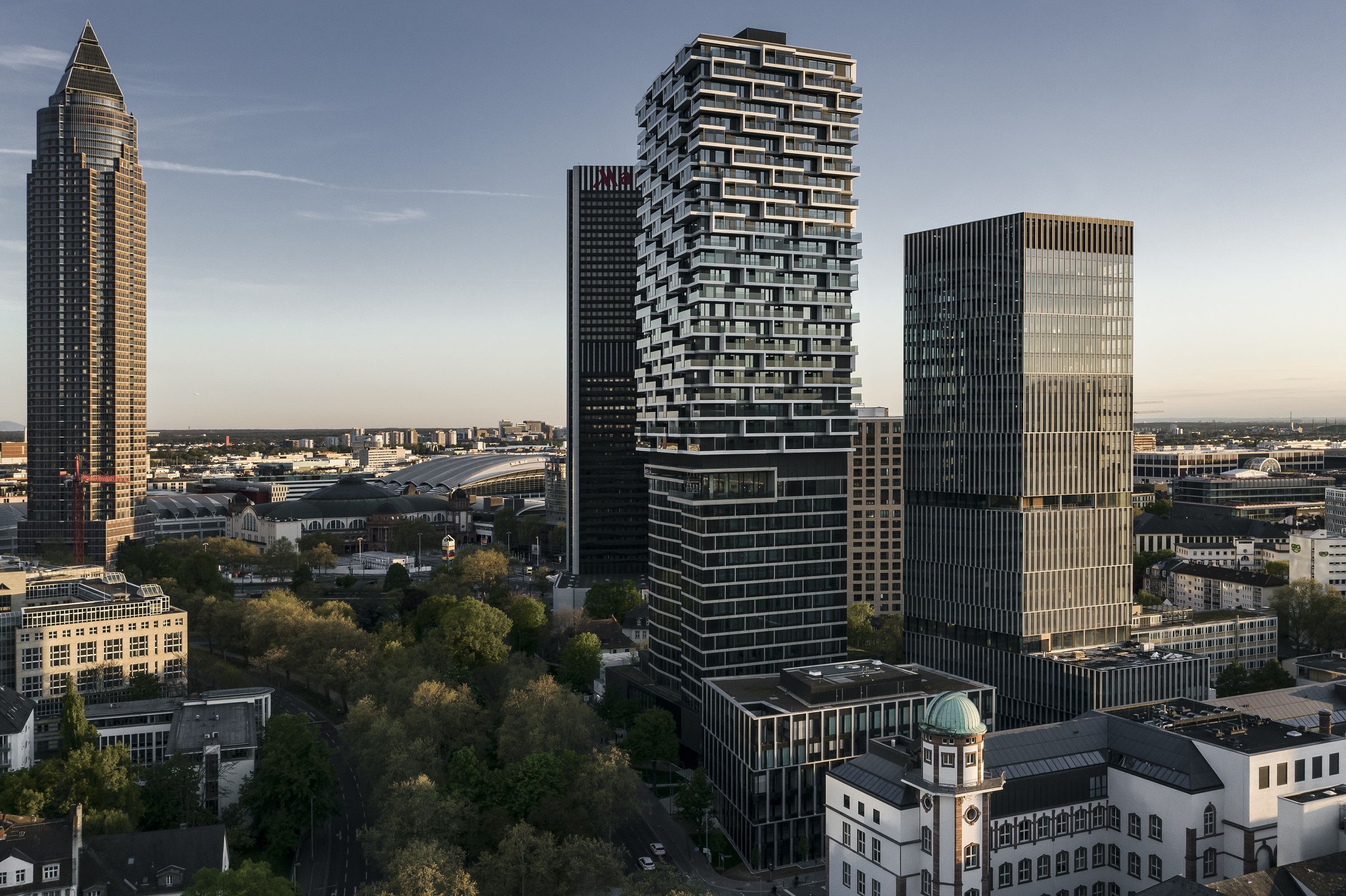 meliá hotel frankfurt telefonnummer